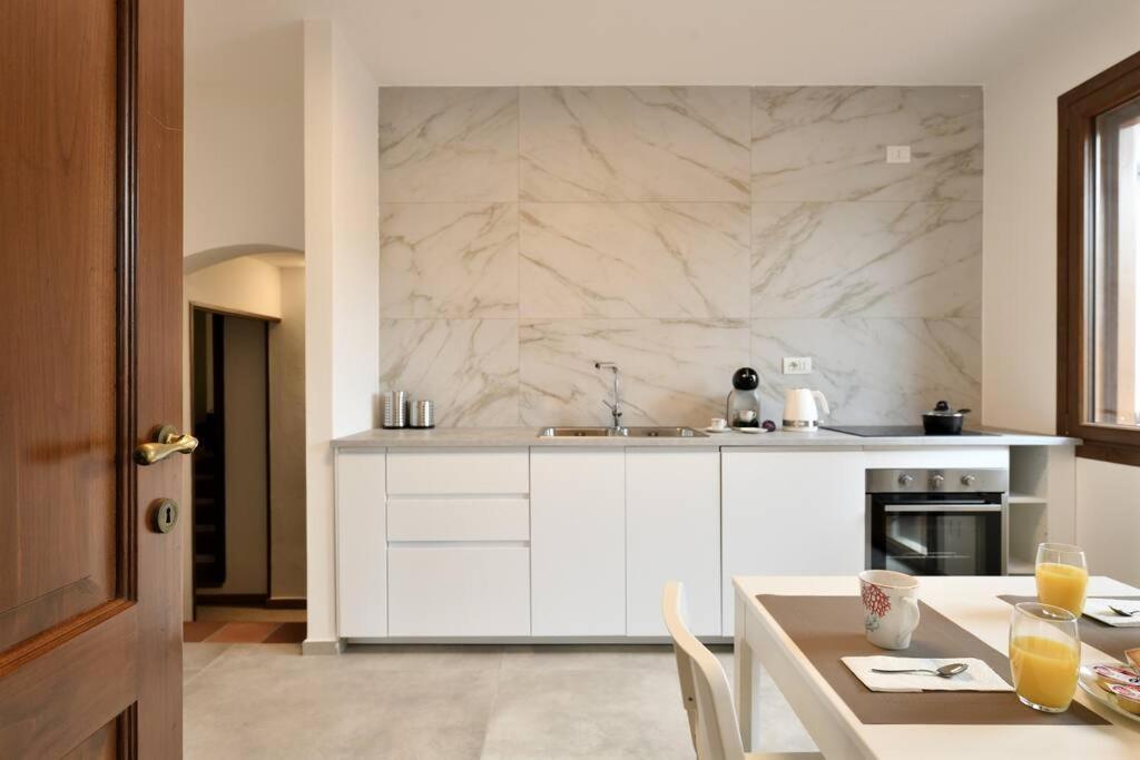 ארבאטקס Amazing View - Exclusive Apartment Portu Frailis מראה חיצוני תמונה