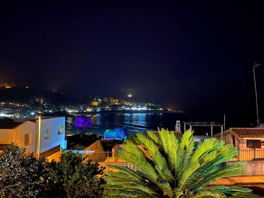 ארבאטקס Amazing View - Exclusive Apartment Portu Frailis מראה חיצוני תמונה